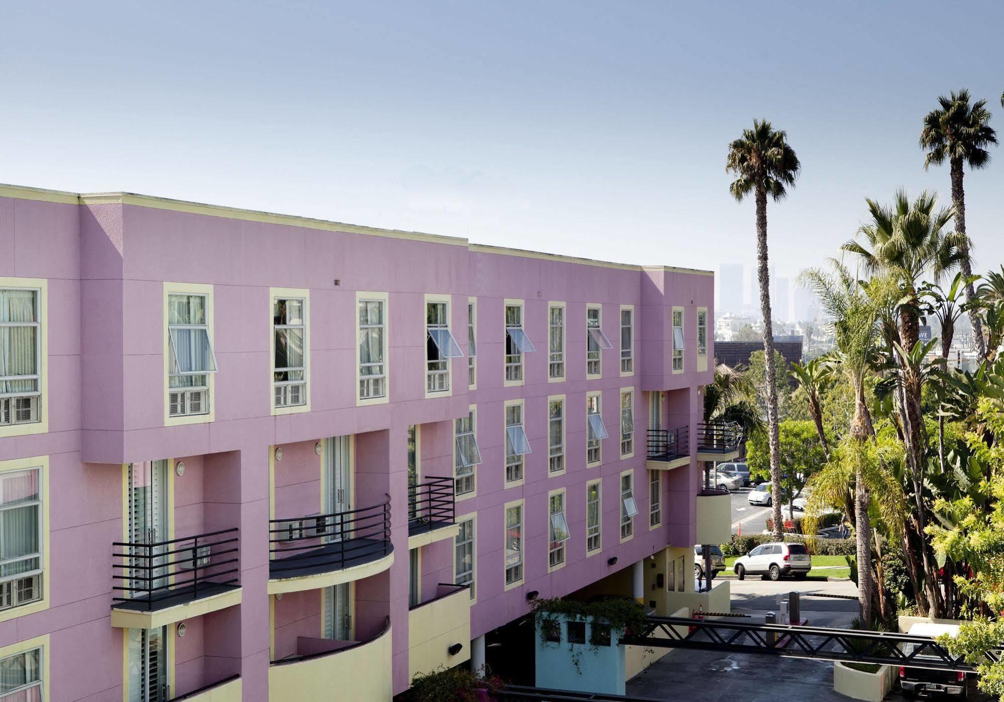 Contradecir Montaña Nylon RAMADA PLAZA BY WYNDHAM WEST HOLLYWOOD HOTEL & SUITES LOS ÁNGELES, CA 3*  (Estados Unidos) - desde 165 € | HOTELMIX